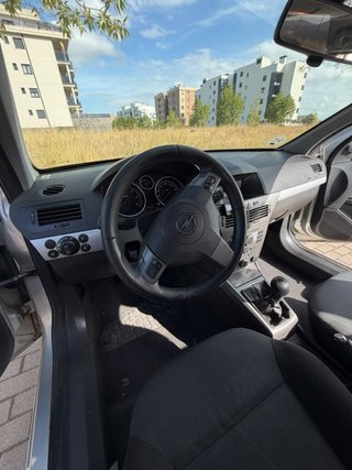 Opel Astra 2008