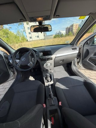 Opel Astra 2008