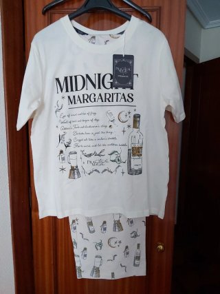 Practicamente Magia Pijama Midnight Margaritas M