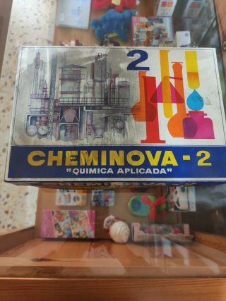 Juego de Química Cheminova-2
