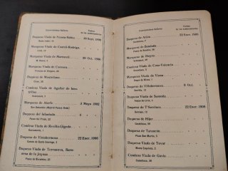 Libros muy antiguos família Real Española