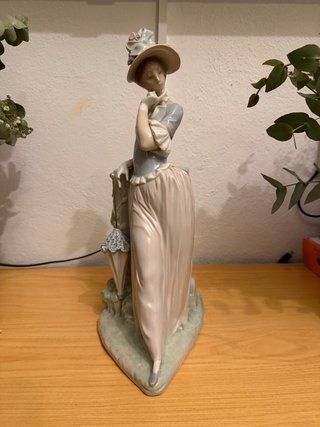 [negociable] Lladró original Dama con Paraguas