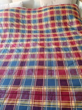 Edredón a Cuadros para Cama de 120cm