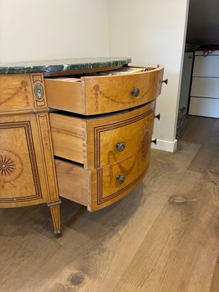 Cómoda Luis XVI Mármol y Madera