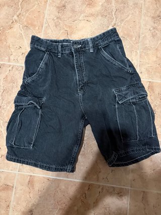 Pantalón corto vaquero Pull&Bear negro