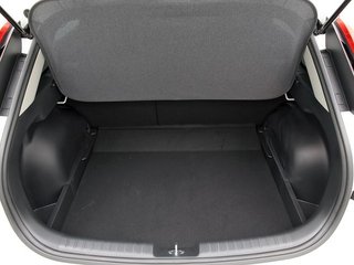 Kia Niro 1.6 GDi HEV 104kW (141CV) Drive