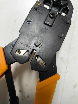 Crimpadora de Cables de Red