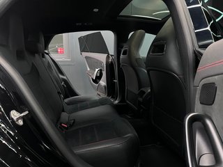 Mercedes-Benz CLA 200d + Pack AMG