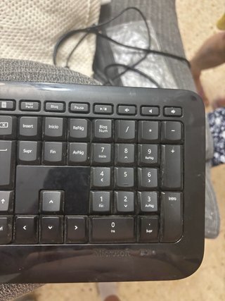 Teclado Inalámbrico Microsoft leer descripción