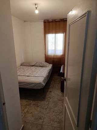 Alquilo habitacion , Alcala de Henares