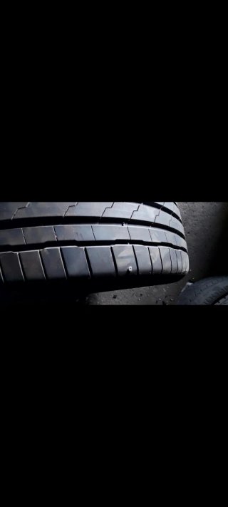 225/45 R19 96W