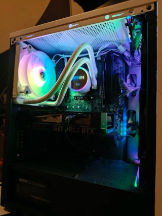Negociable Ryzen 7 5700X3D rtx4060