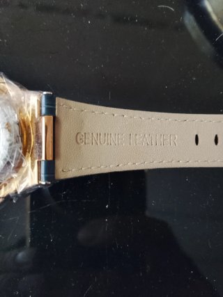 Vendo Reloj Automático de Turbillon y circonitas