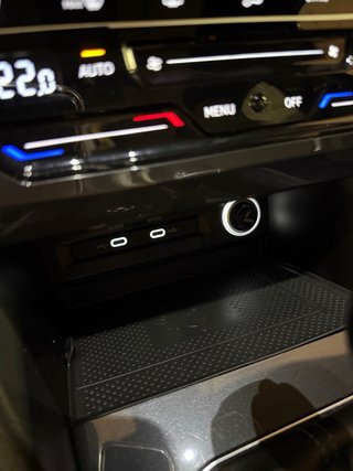 VOLKSWAGEN TIGUAN R 320CV!!!!