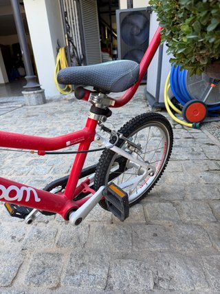 Bicicleta de Montaña Roja de Aluminio