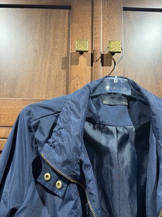 Parka impermeable corta Sfera azul