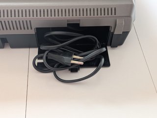 Máquina de escribir electrónica Panasonic R196