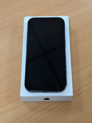 iPhone 16 Pro 128GB Negro