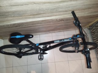 Bicicleta B'Twin Rockrider 520
