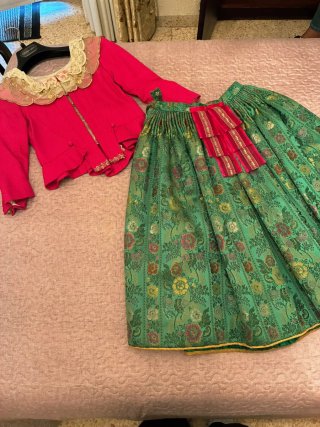 Traje de Fallera