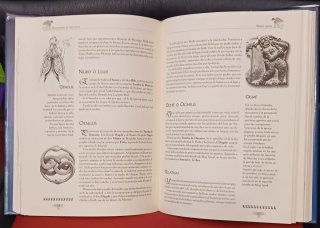 Diccionario de mitología: dioses, héroes, mitos...