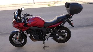 Yamaha Fazer 600 Roja