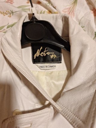 Chaqueta de cuero Neto