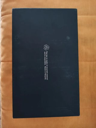 Caja de zapatos Fred Perry (solo caja).