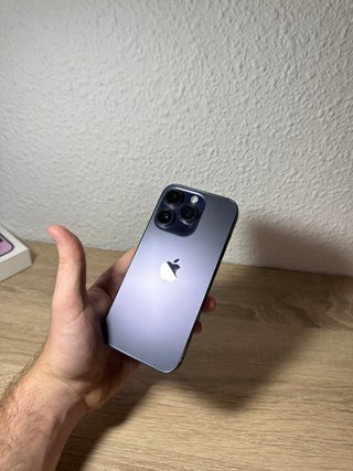 iPhone 14 Pro 256GB Morado 90% batería + extras