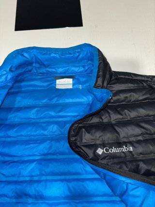 Chaleco Columbia Negro y Azul