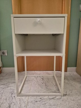 Mesita de noche IKEA Vikhammer blanca 40x39cm