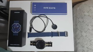 Samsung Galaxy Watch Ultra + Correa + Carcasa