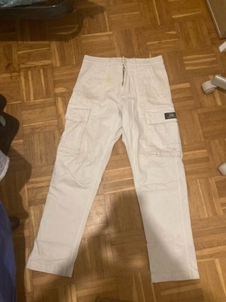 Pantalones cargo beige