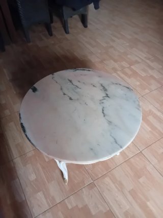 Mesa de centro Isabelina con mármol rosa