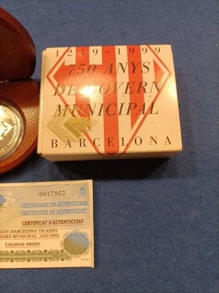 Moneda 8 Reales Govern Municipal Barcelona