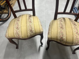 Juego de 2 sillas tapizadas madera