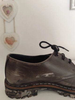 Zapatos Dr. Martens grises talla 37
