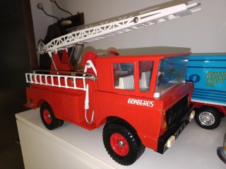 Camión de Bomberos Sansón RICO
