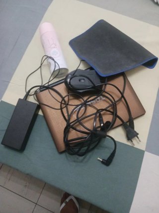 Laptop Lenta + Accesorios