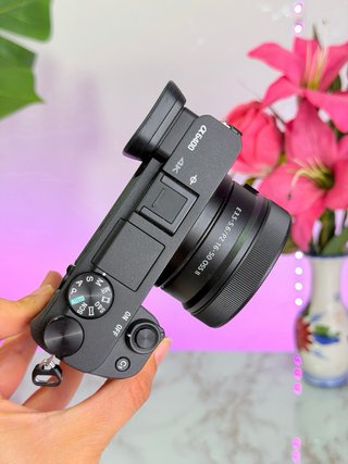 Sony A6400 (400 Disparos)