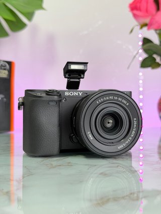 Sony A6400 (400 Disparos)
