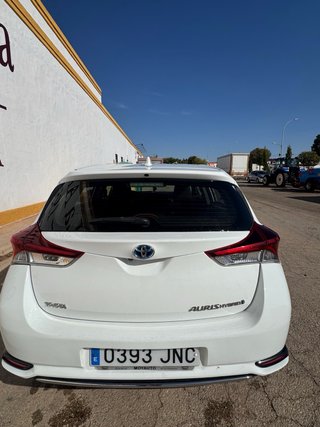 Toyota Auris 2016