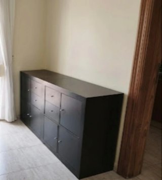 Muebles de salón completo y TV Ikea lack negro