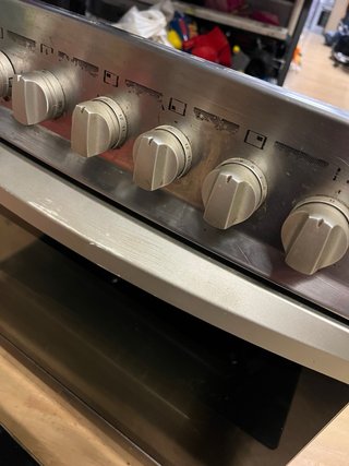 Horno Teka con encimera de 4 fuegos