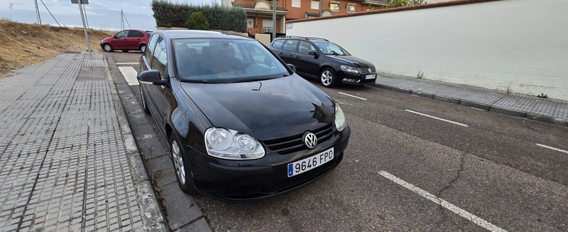 Volkswagen Golf V 1.9 TDI HIGHLINE BLUEMOTION 5p 2007
