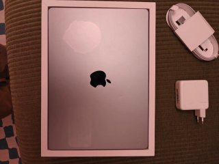 MacBook Pro 14 M1 32GB RAM 512GB (Cargador y caja)
