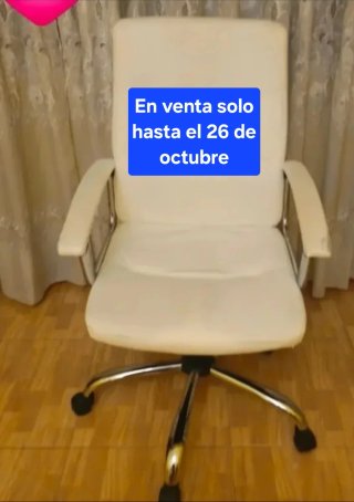 Sillón de oficina giratorio blanco