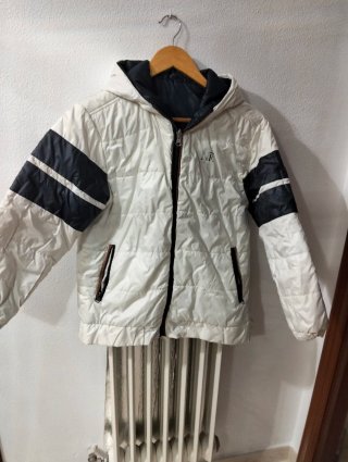 Chaqueta acolchada AR capucha 12 años