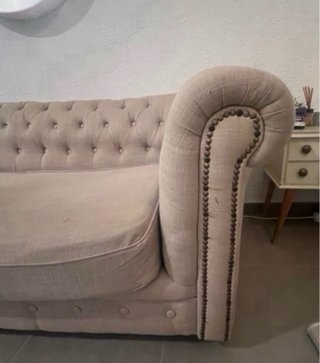Sofá Chesterfield 3 plazas beige – capitoné