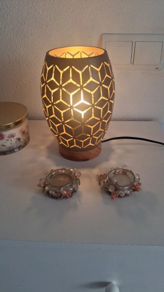 Lámpara de mesa decorativa